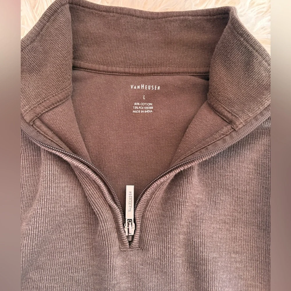 Van Heusen Gray Quarter Zip Pullover Sweatshirt Size L